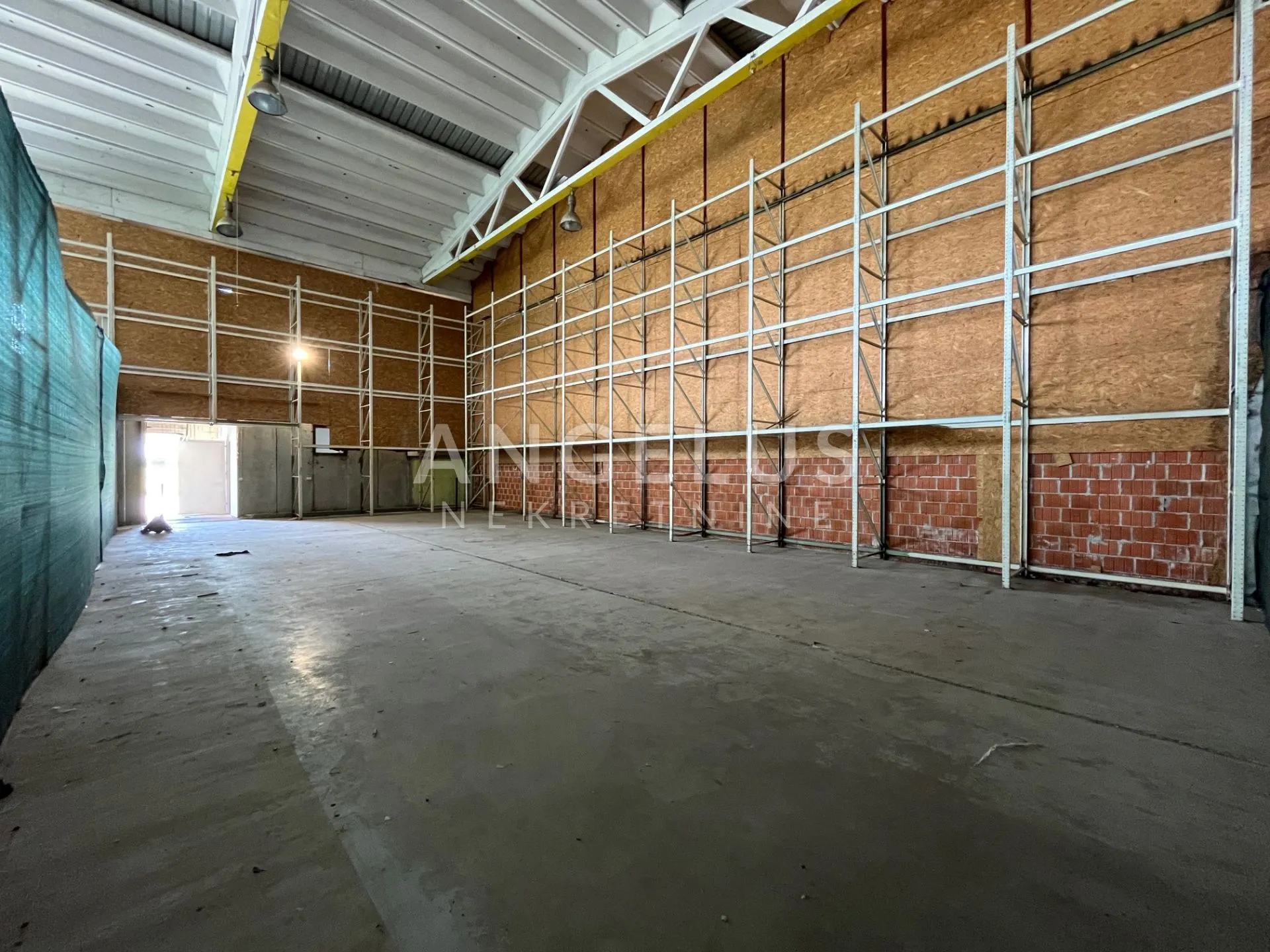 požega - skladište 400m2 s dvorištem - slika 6
