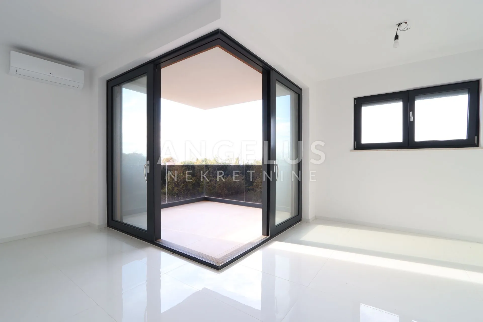 istra, poreč - dvoetažni stan s pogledom na more 120m2 - slika 3
