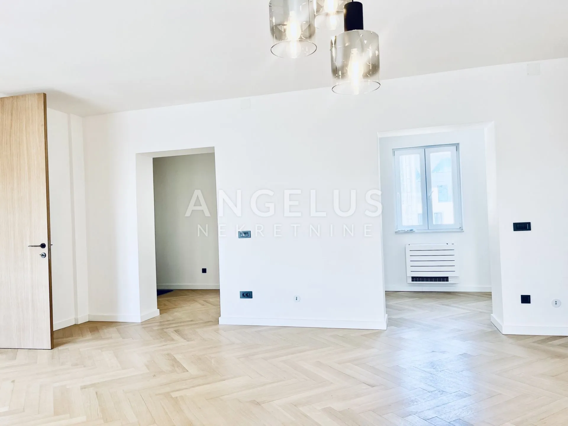 zagreb, cvjetni trg- renovirani stan za prodaju, 82 m2 - slika 12