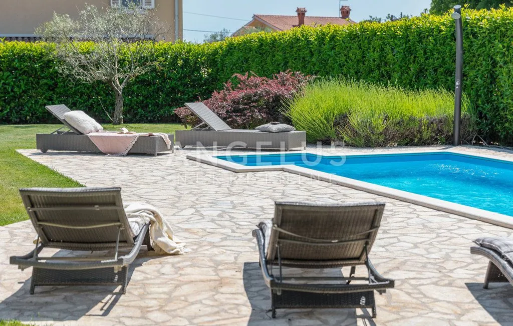 istra, sv. lovreč - vila s bazenom 120m2 - slika 30