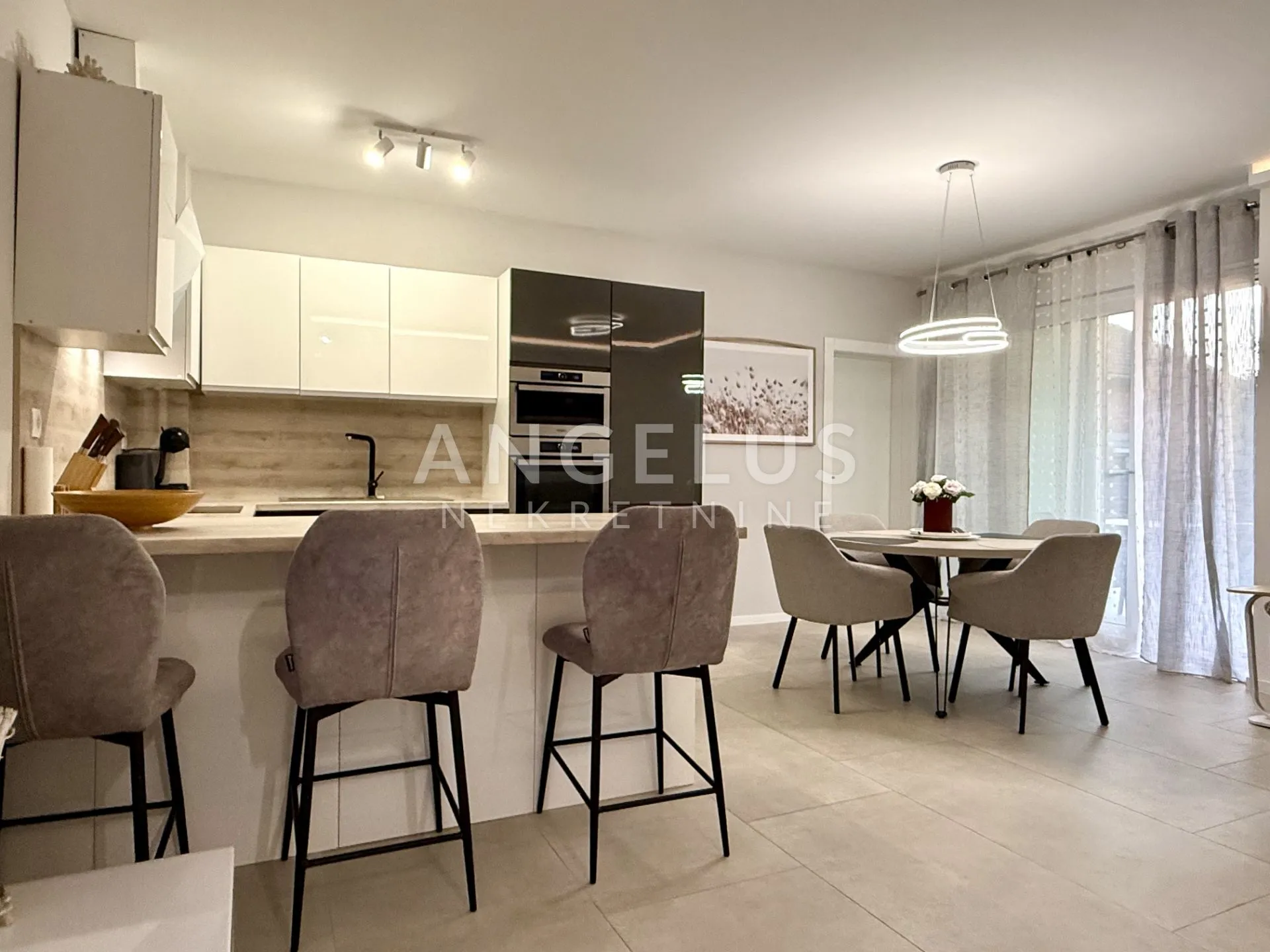 velika gorica, podbrežnica - apartman 60m2 s vrtom i parkingom - slika 2