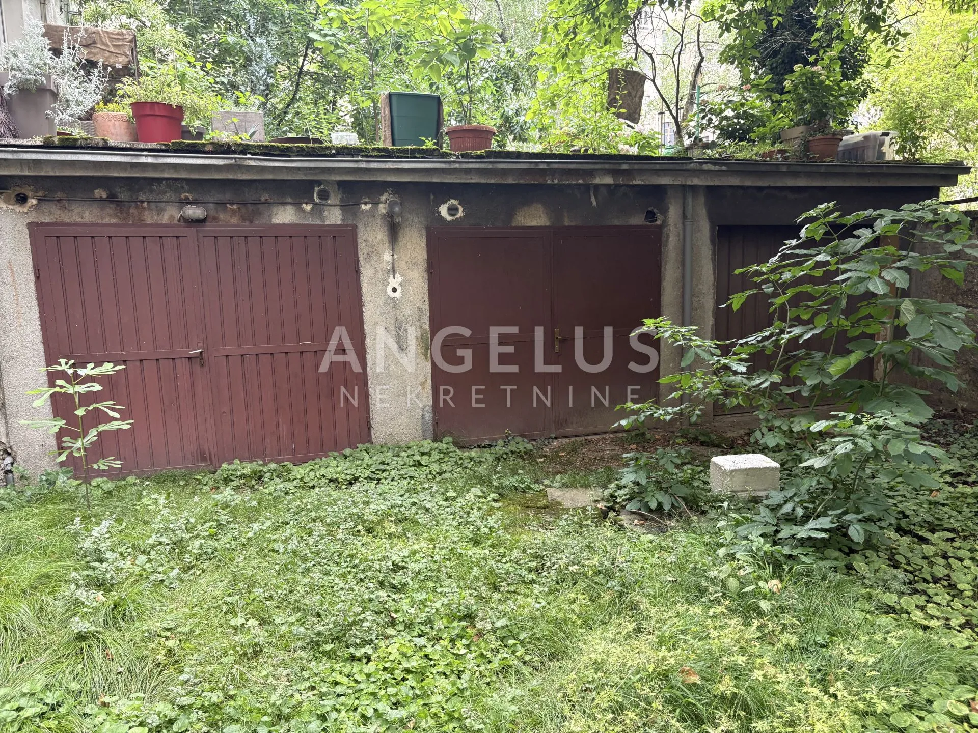 zagreb, krešimirac - stan s liftom i s 2 balkona - slika 12