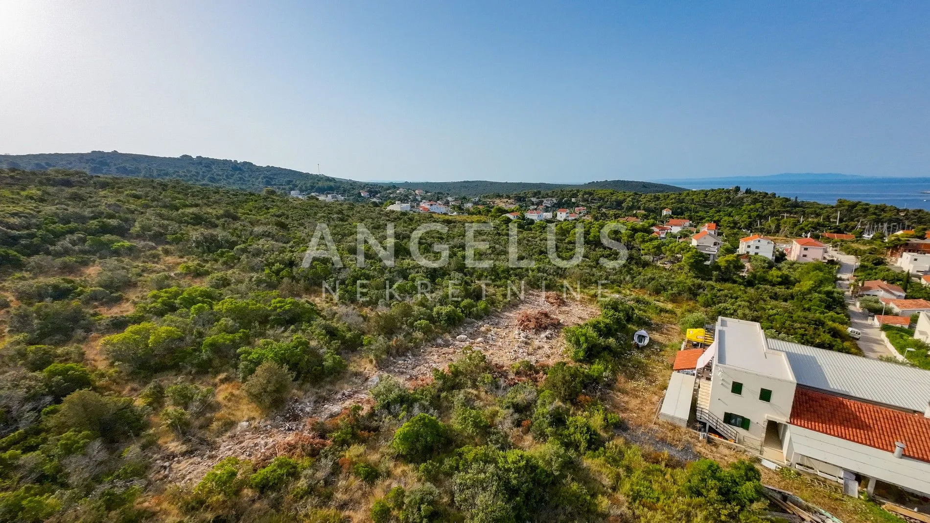 šolta, maslinica - građ.zemljište sa panoramskim pogledom - slika 24