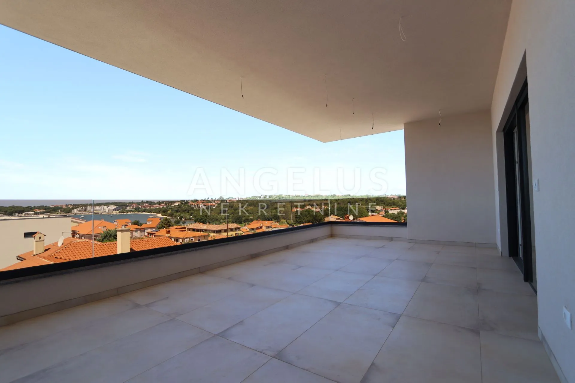 Istra, Volme - penthouse 100m2 s pogledom na more - Banjole, Medulin