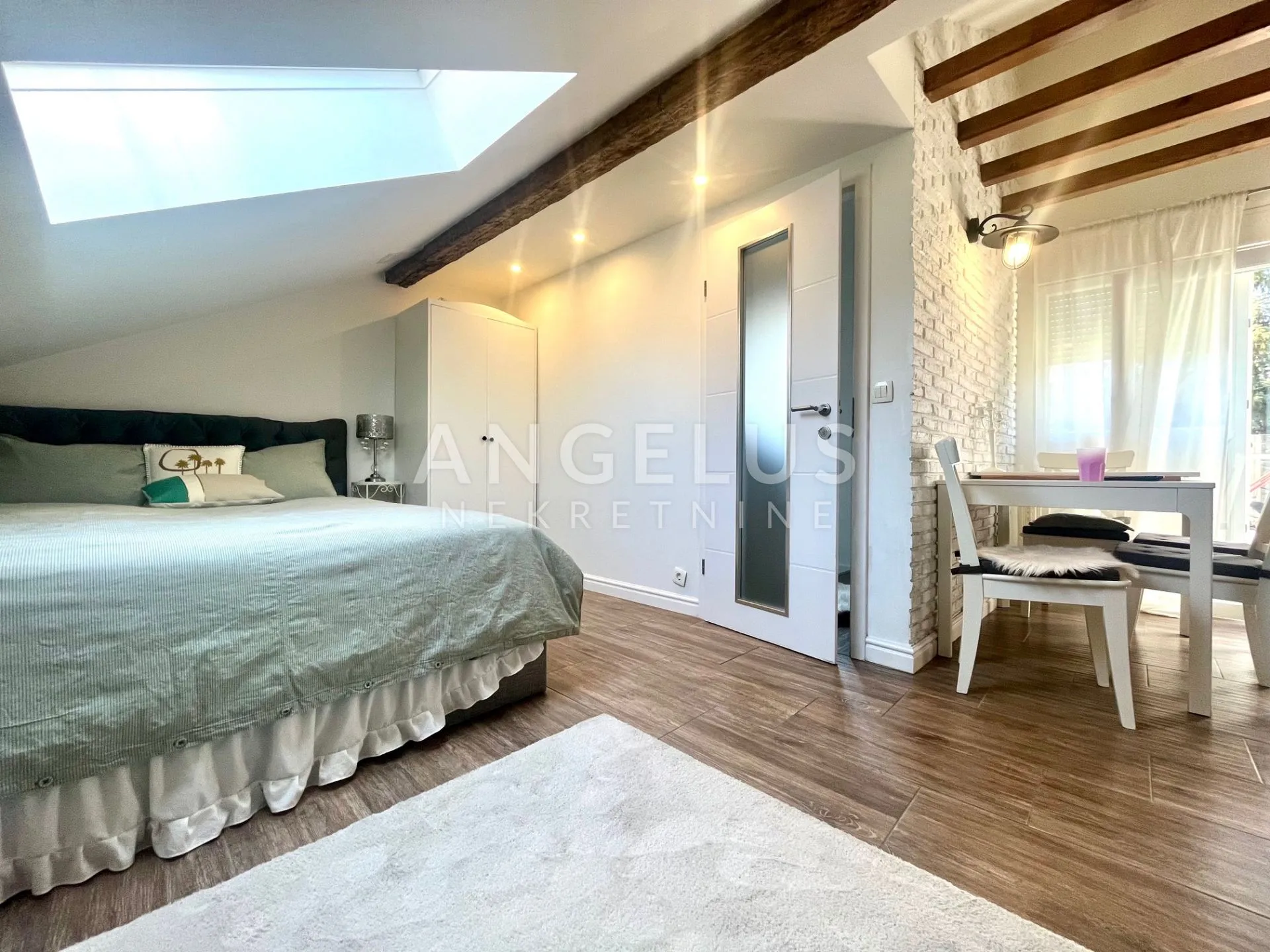 zagreb, gračani - moderna kuća 250m2 s bazenom - slika 30