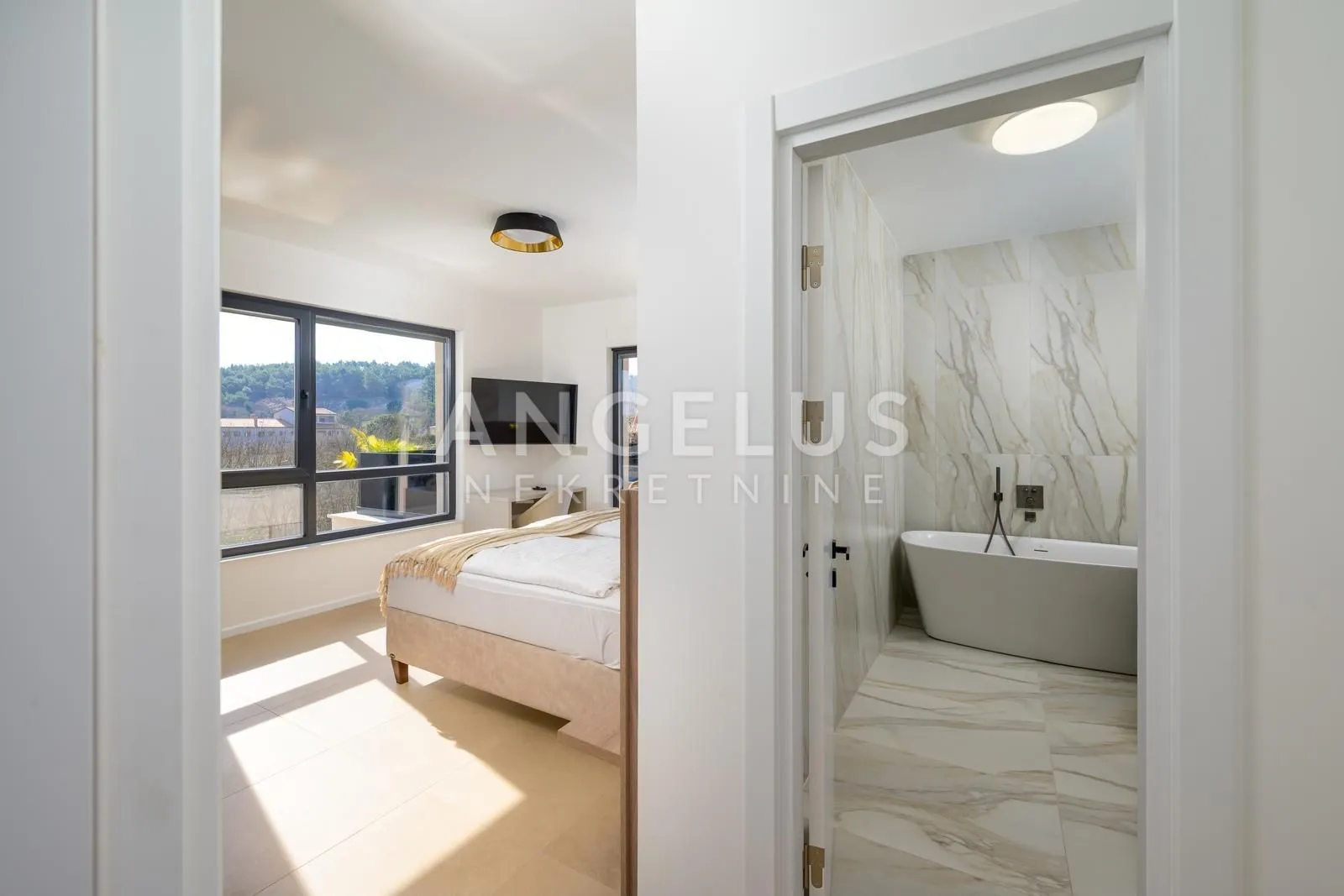 istra, rovinj - moderna vila s bazenom, 210m2, dugoročno! - slika 21