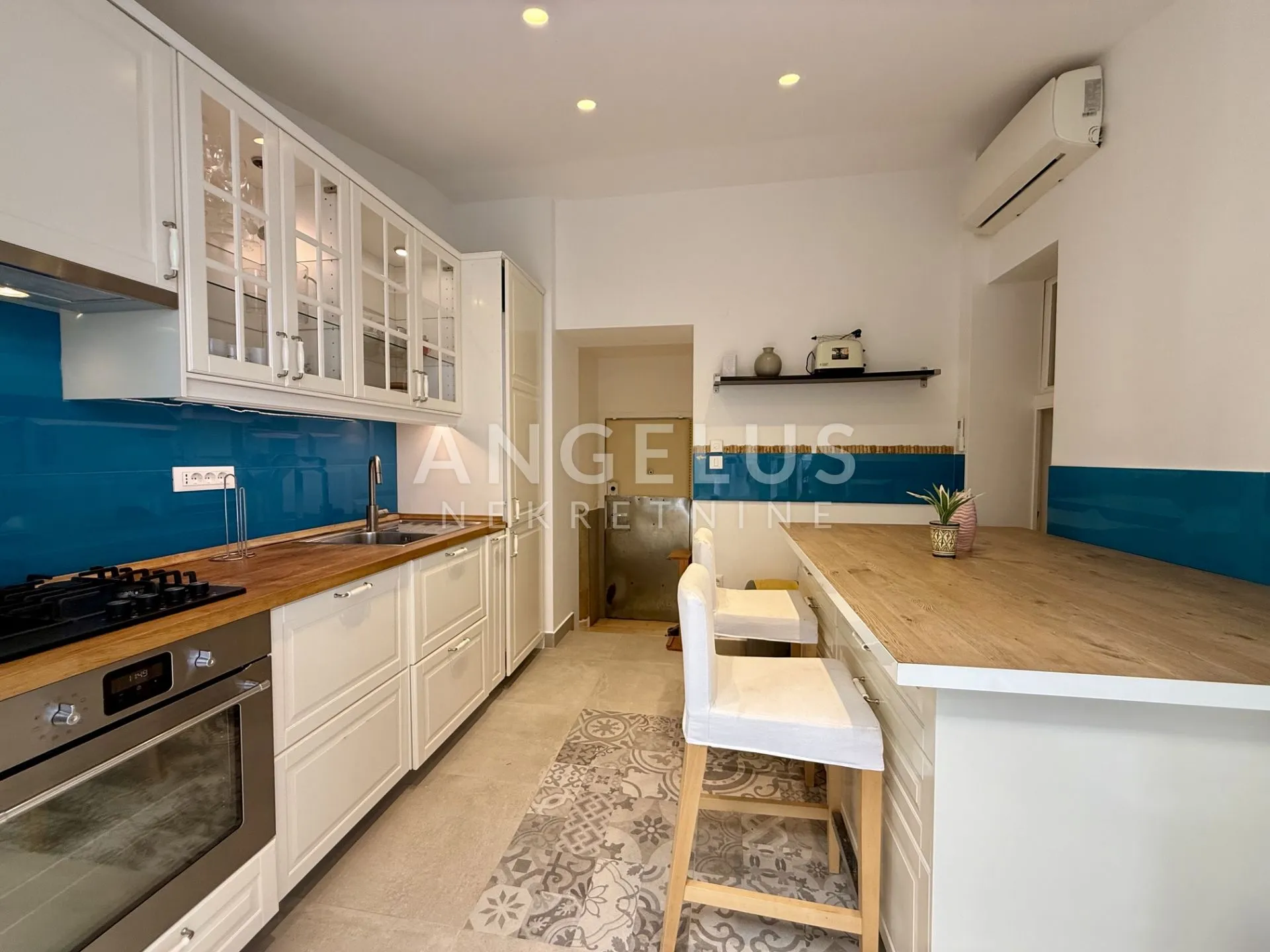 zagreb, donji grad - stan 65m2 s terasom, za najam - slika 7