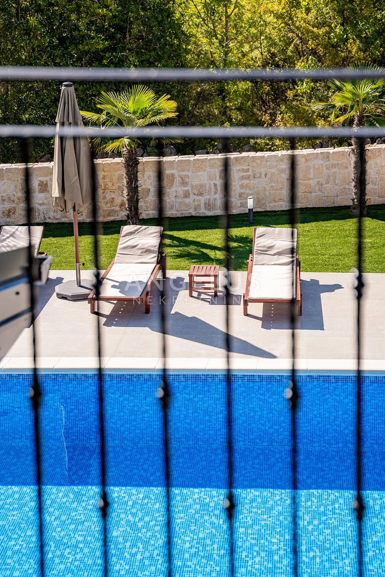 krk, dobrinj - vila s bazenom 185m2 - slika 38