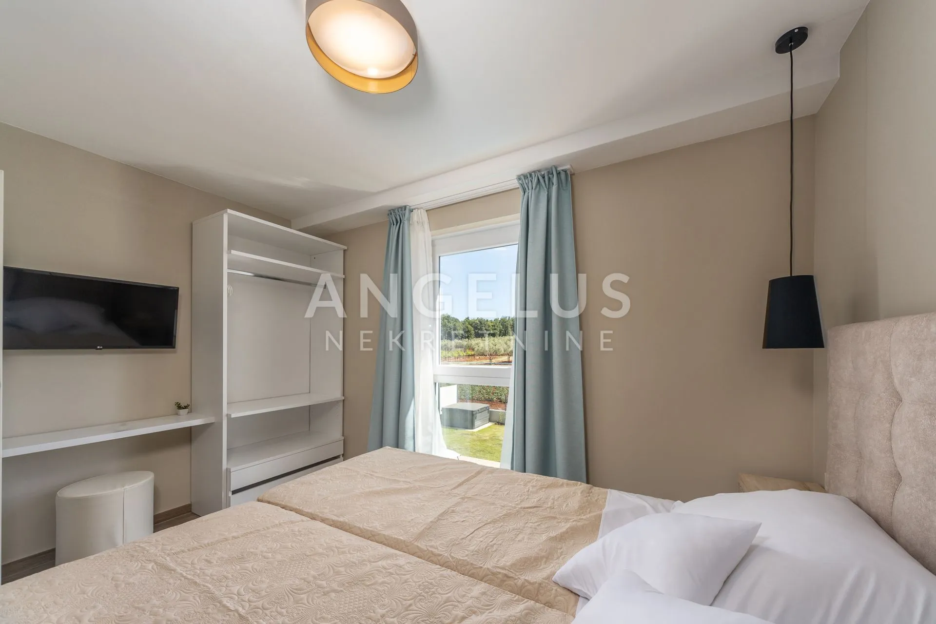 istra, poreč - prodaje se villa sa bazenom - slika 25