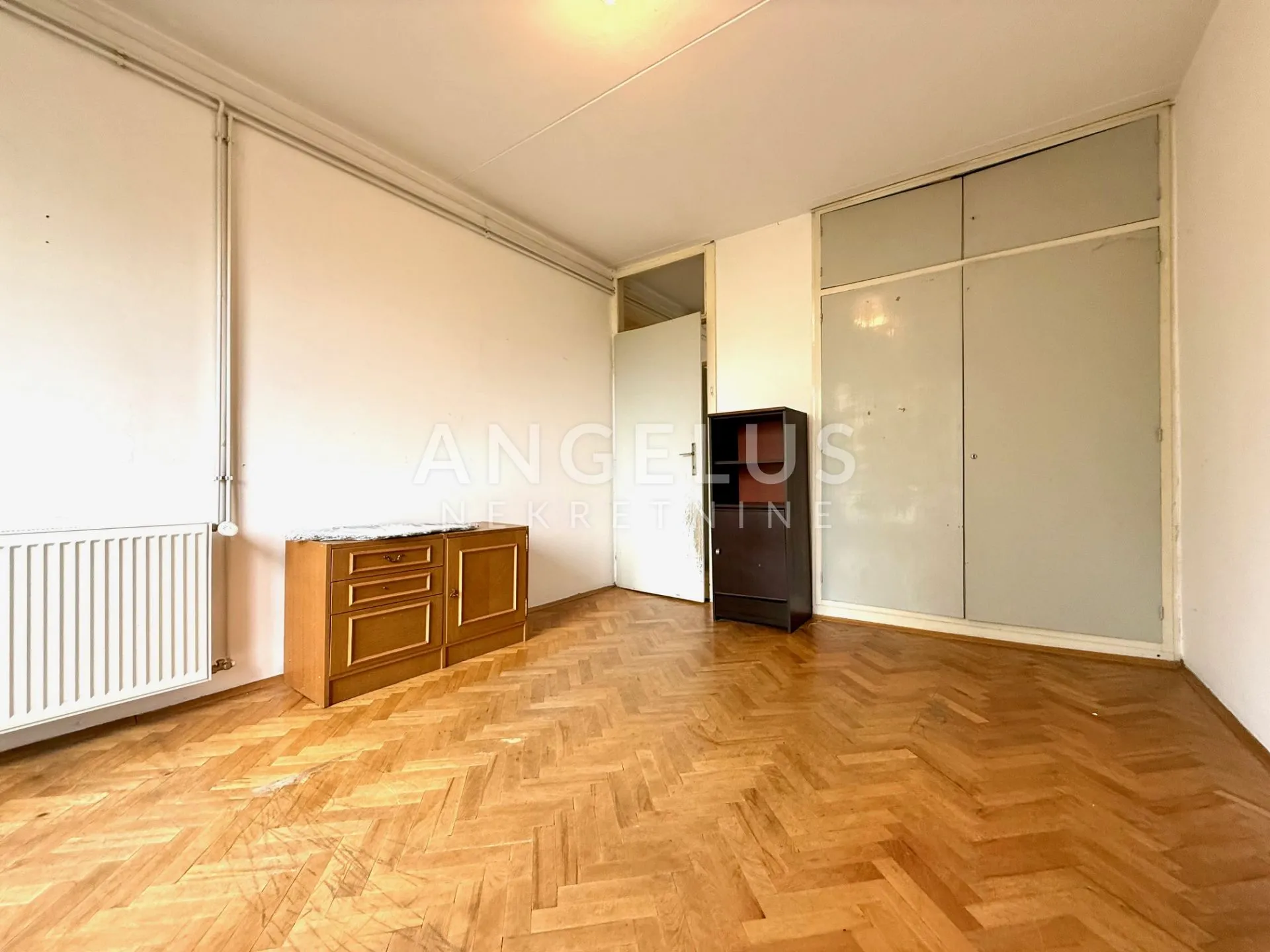 zagreb, trnsko - stan 50m2 s pogledom na zelenilo - slika 11