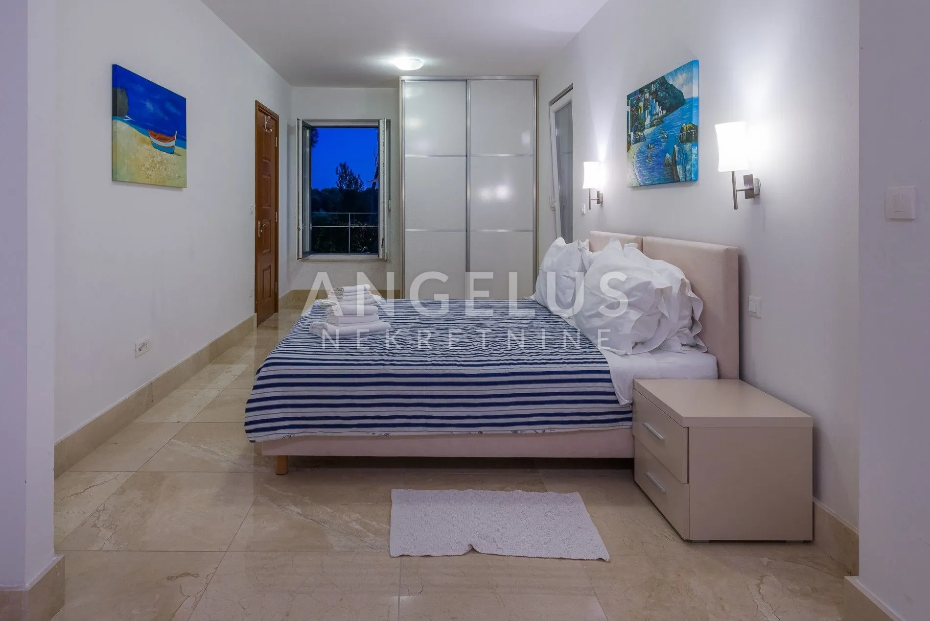 brač, milna - troetažni apartman, bazen i parking, prodaja - slika 26