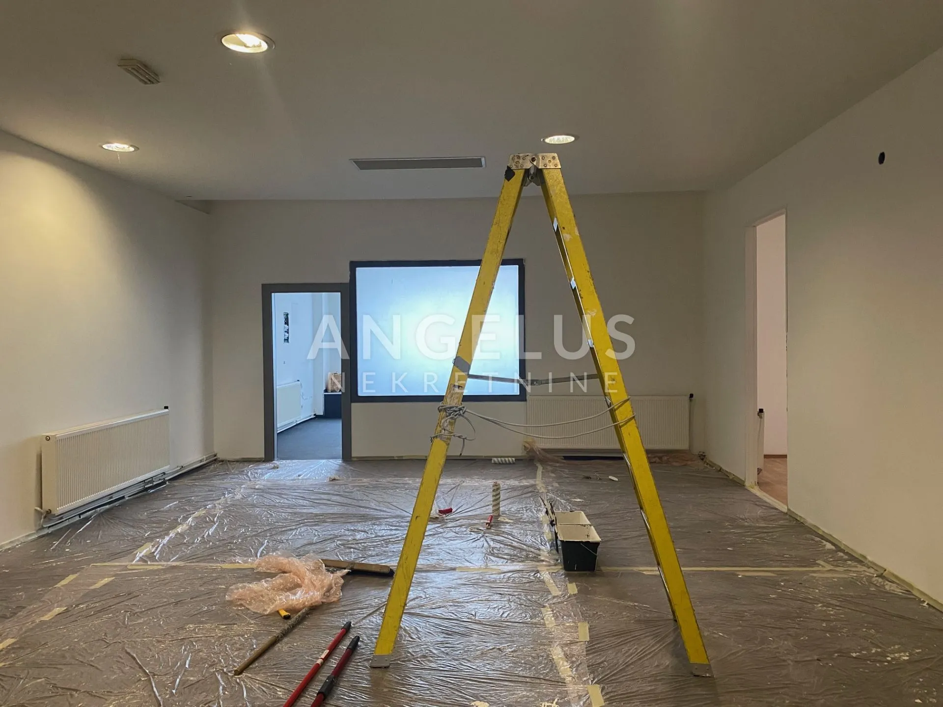 zagreb, buzin - uredsko, prodajno - skladišni prostor 650m2 s parkingom - slika 9