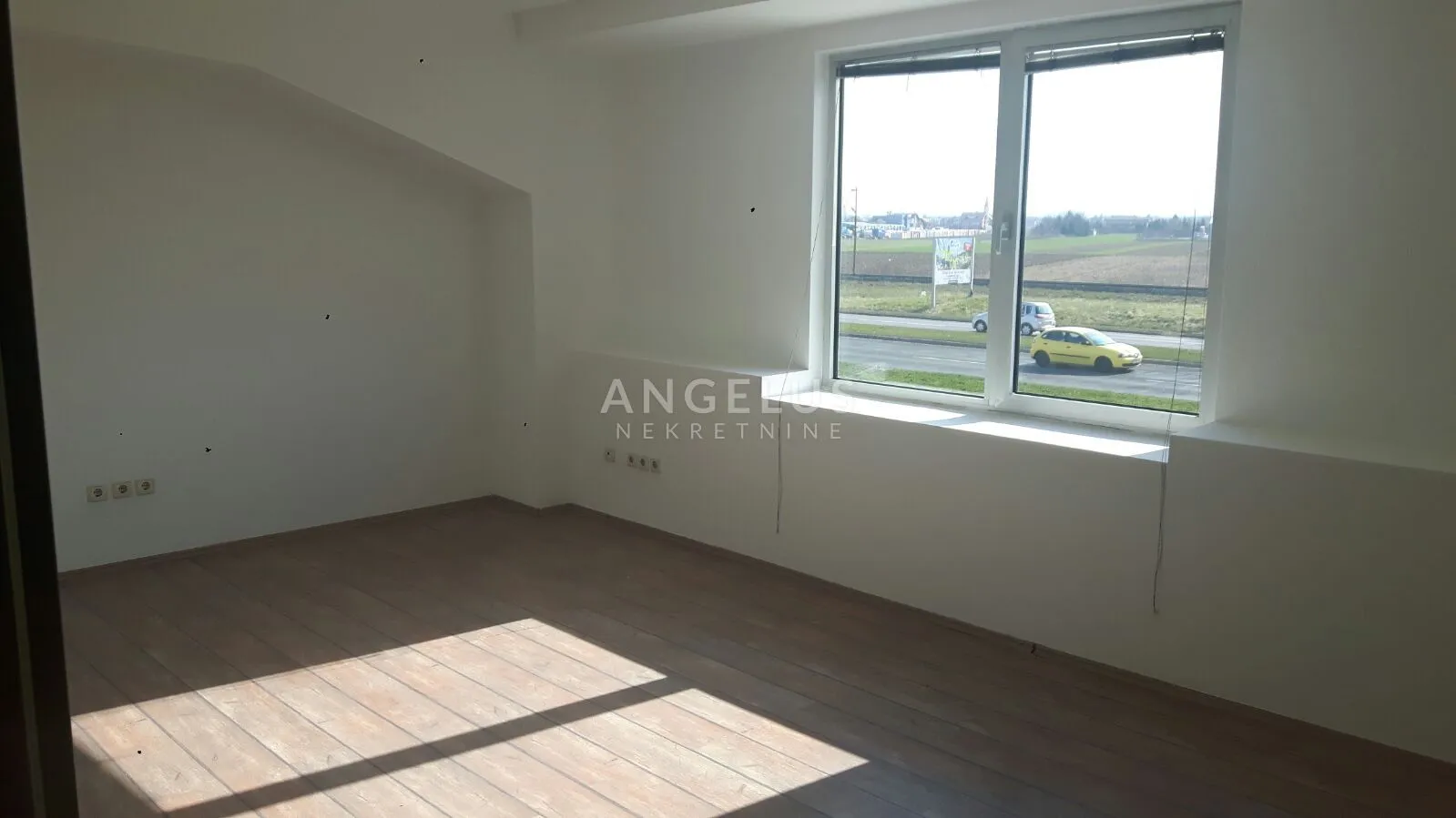 zagreb, buzin - uredsko, prodajno - skladišni prostor 650m2 s parkingom - slika 15