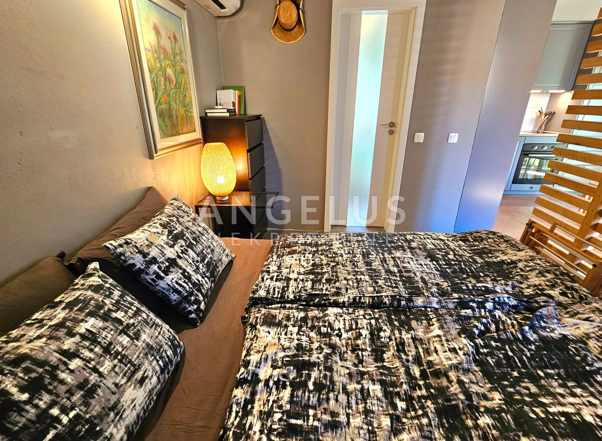 brač, sutivan - kuća u zelenoj oazi sa bazenom, prodaja - slika 47