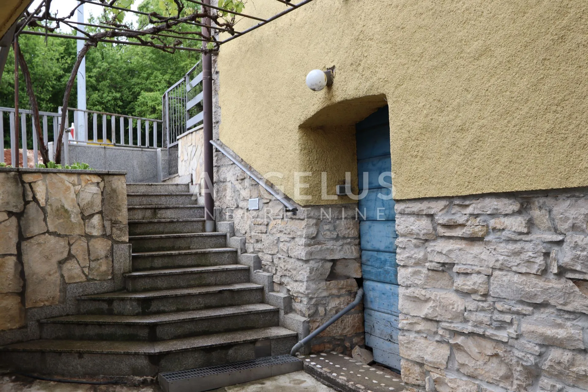 istra, pazin - dvojna kuća sa predivnim pogledom, 208m2, prodaja! - slika 41