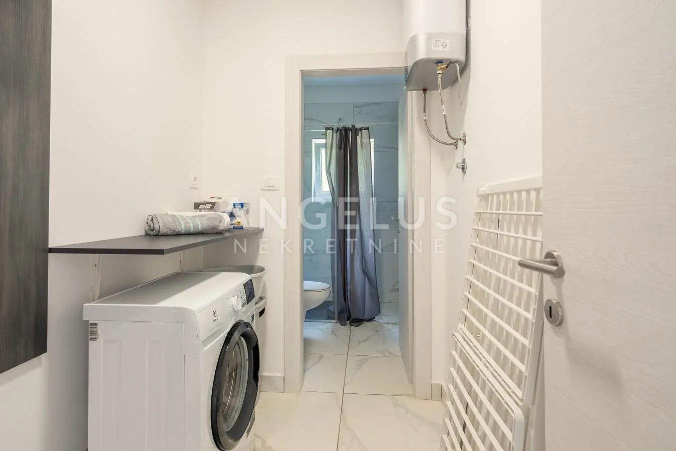 istra, barban - kuća sa jacuzzijem, 110m2, dugoročno! - slika 20