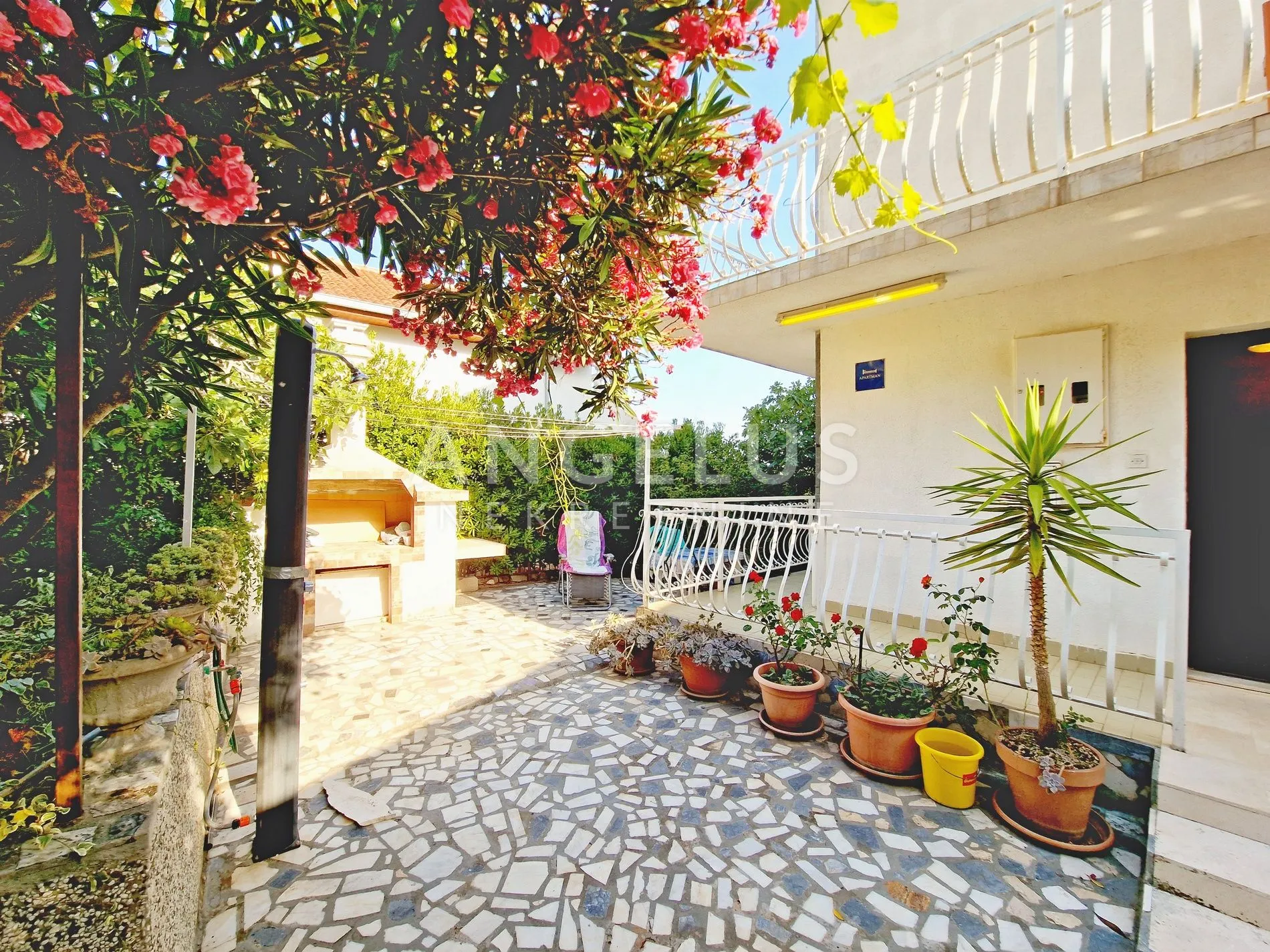 orebić, apartmanska kuća s fantastičnim pogledom na korčulu - slika 5