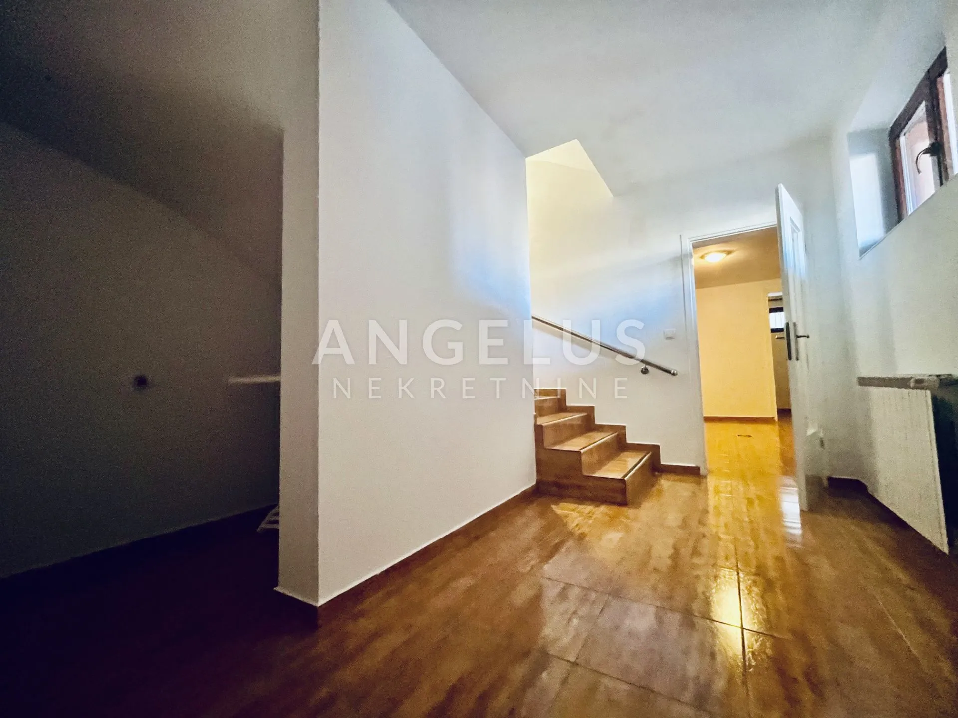 zagreb, šestine-kuća za najam, 300 m2 - slika 14