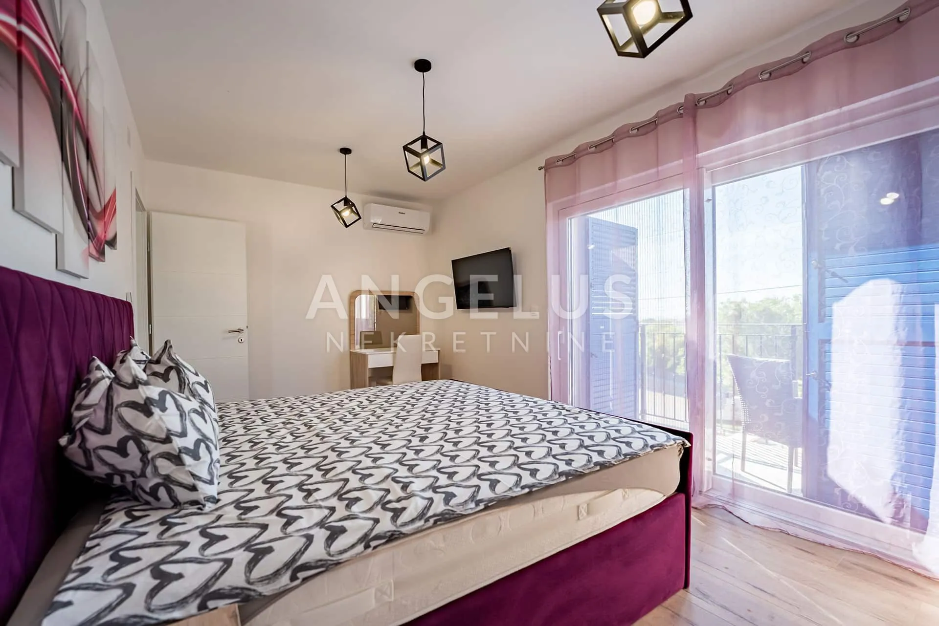 krk, dobrinj - vila s bazenom 185m2 - slika 25