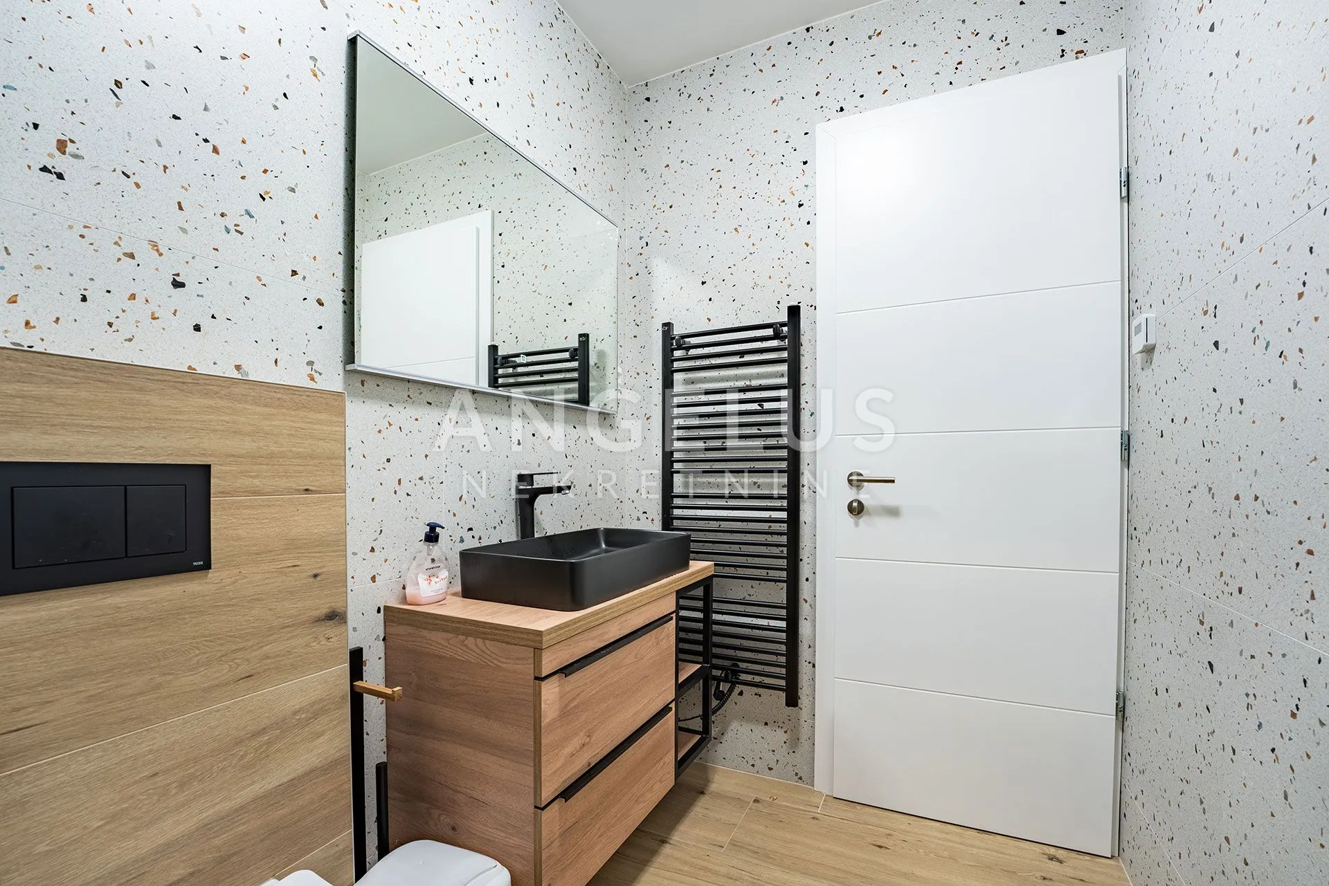 krk, dobrinj - luksuzna vila s bazenom 300m2 - slika 24