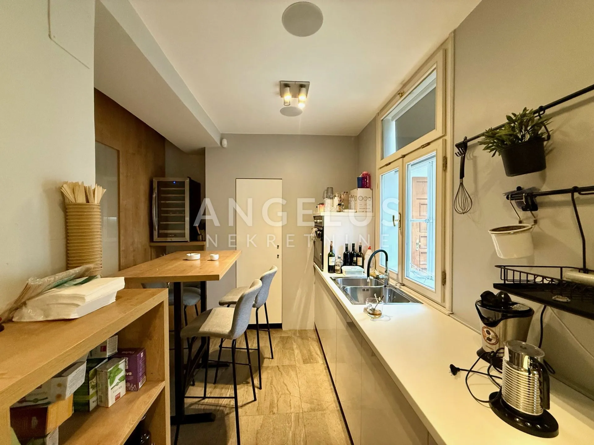 zagreb, centar - stan 100m2 u funkciji ureda - slika 3
