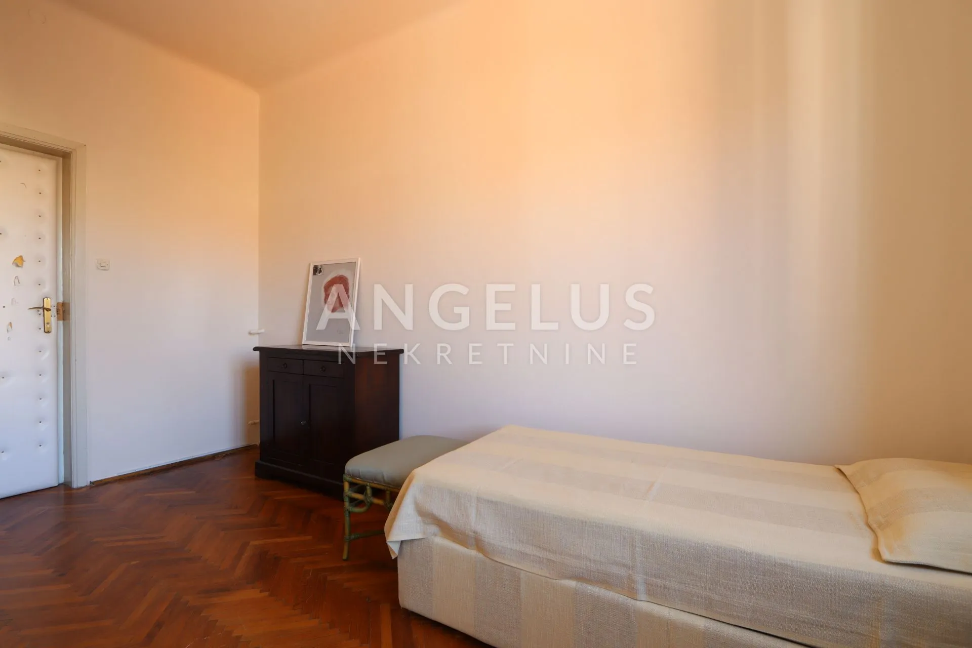 pula, centar - obnovljen stan u centru grada, 97m2 - slika 28
