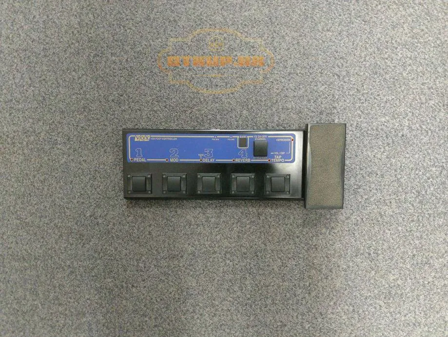 vox tonelab lampaški procesor + foot switch / r1, rate !! - slika 3