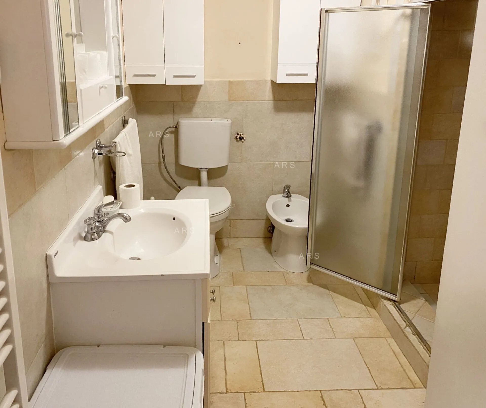 ekskluzivna kuća na 3 etaže i impresivnim pogledom na more - slika 40