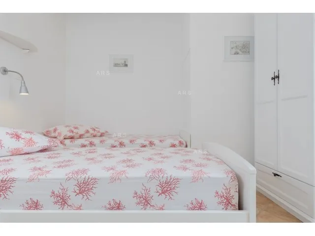dvojna kuća s bazenom i predivnim panoramskim pogledom - slika 13