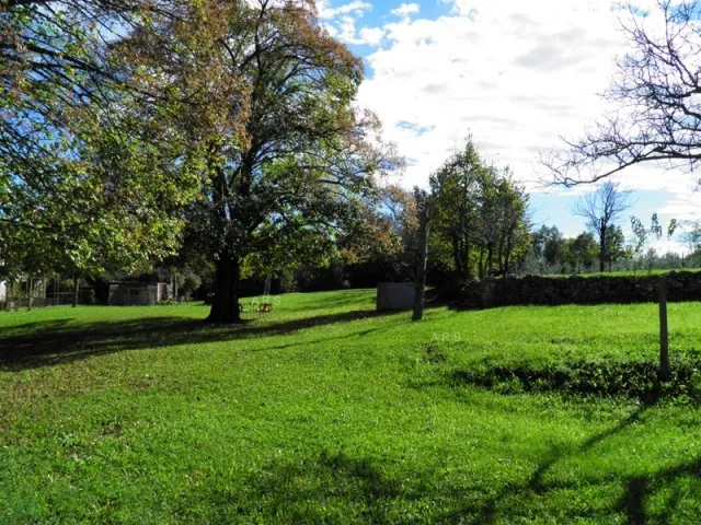 veliko, iznimno lijepo i održavano imanje na osami - slika 3