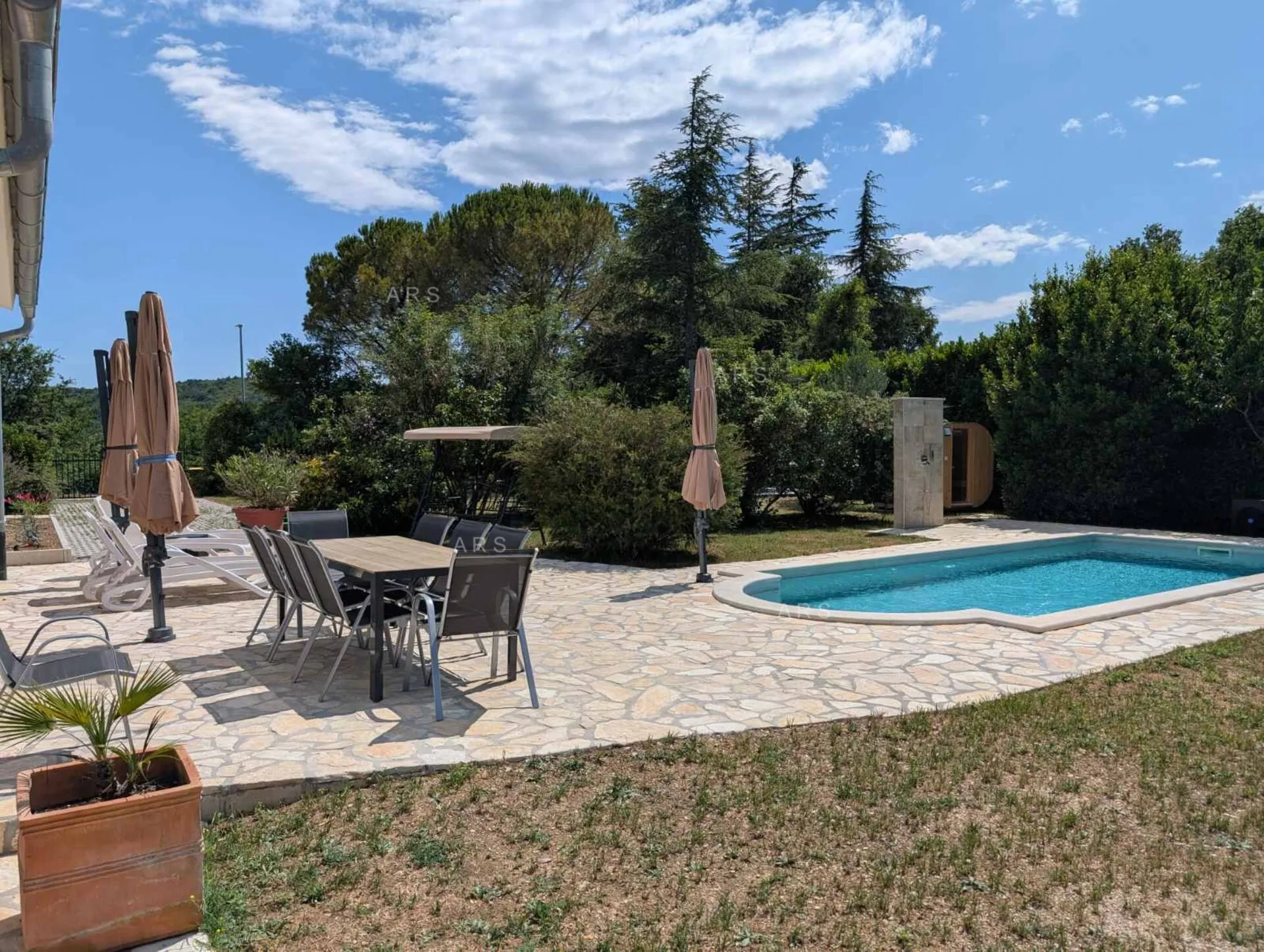 mediteranska rezidencija bezvremenskog luksuza - slika 40