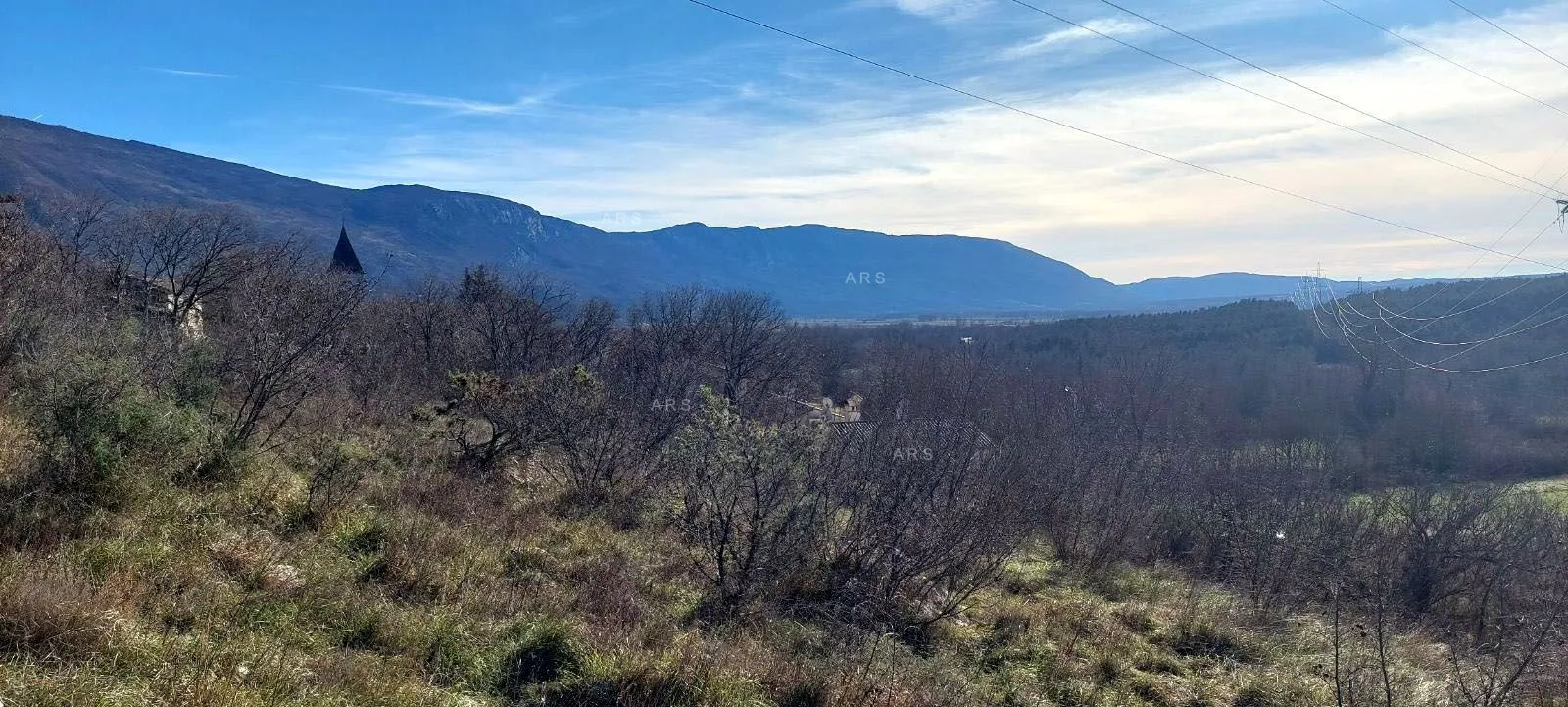 parcela na brežuljku - slika 4