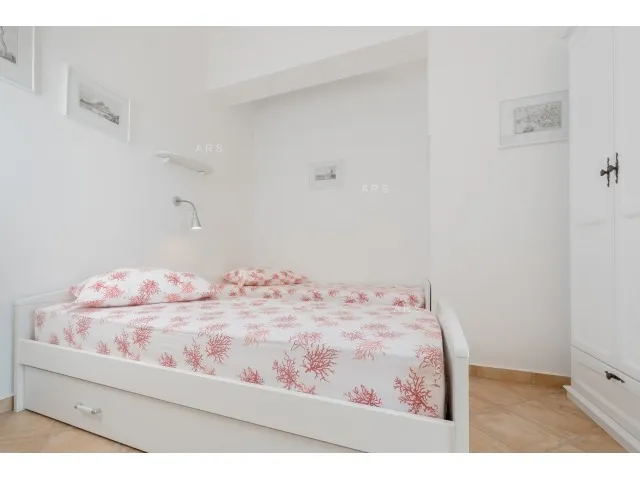 dvojna kuća s bazenom i predivnim panoramskim pogledom - slika 12