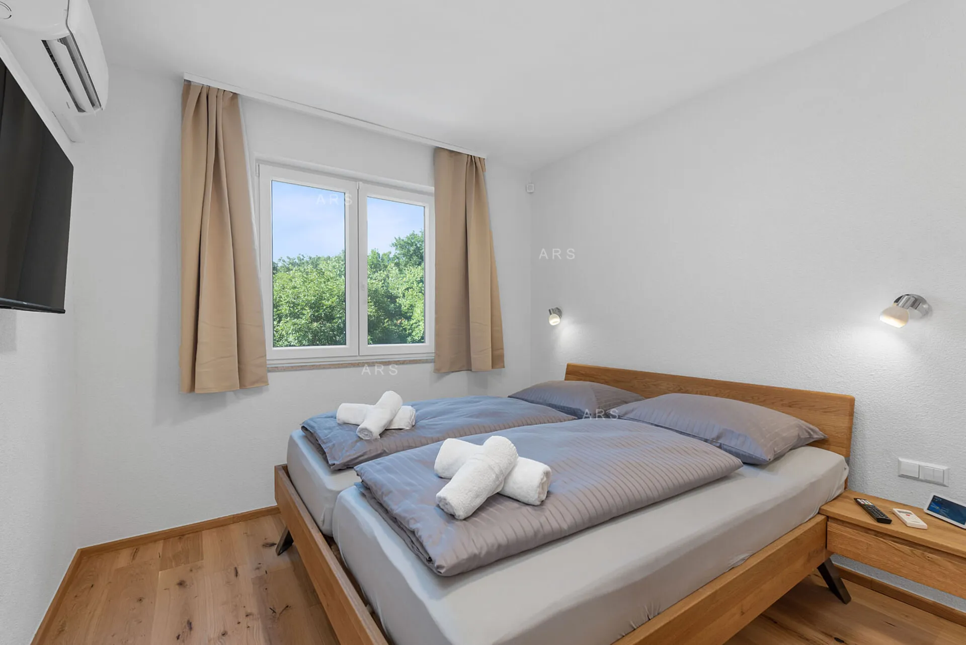 mediteranska rezidencija bezvremenskog luksuza - slika 30