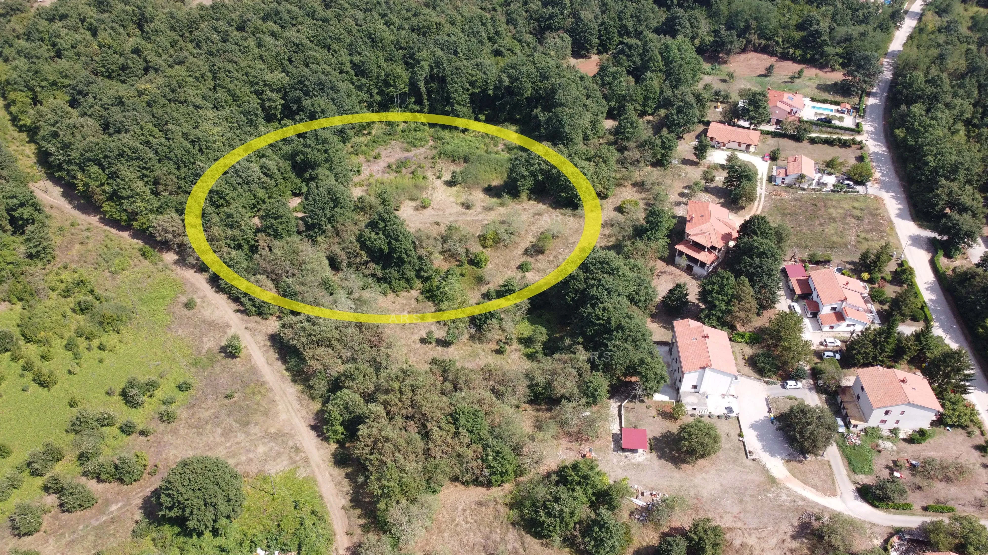 Velika Parcela Za Privatnost I Mir - Snašići, Sveta Nedelja