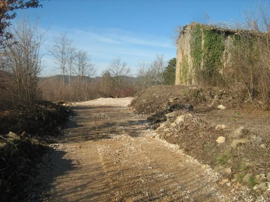 zelena oaza s 3 kamene kuće na 4.414 m2 građevinskog zemljišta - slika 3