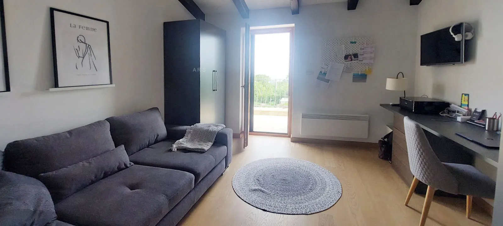 mirna oaza s panoramskim pogledom i bazenom - slika 36