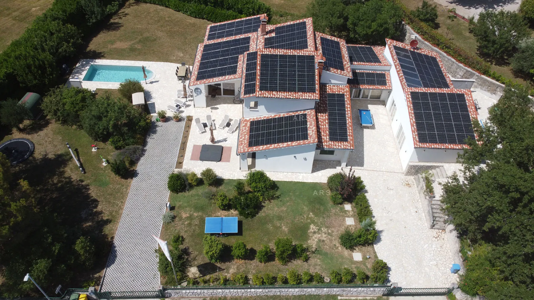 mediteranska rezidencija bezvremenskog luksuza - slika 7