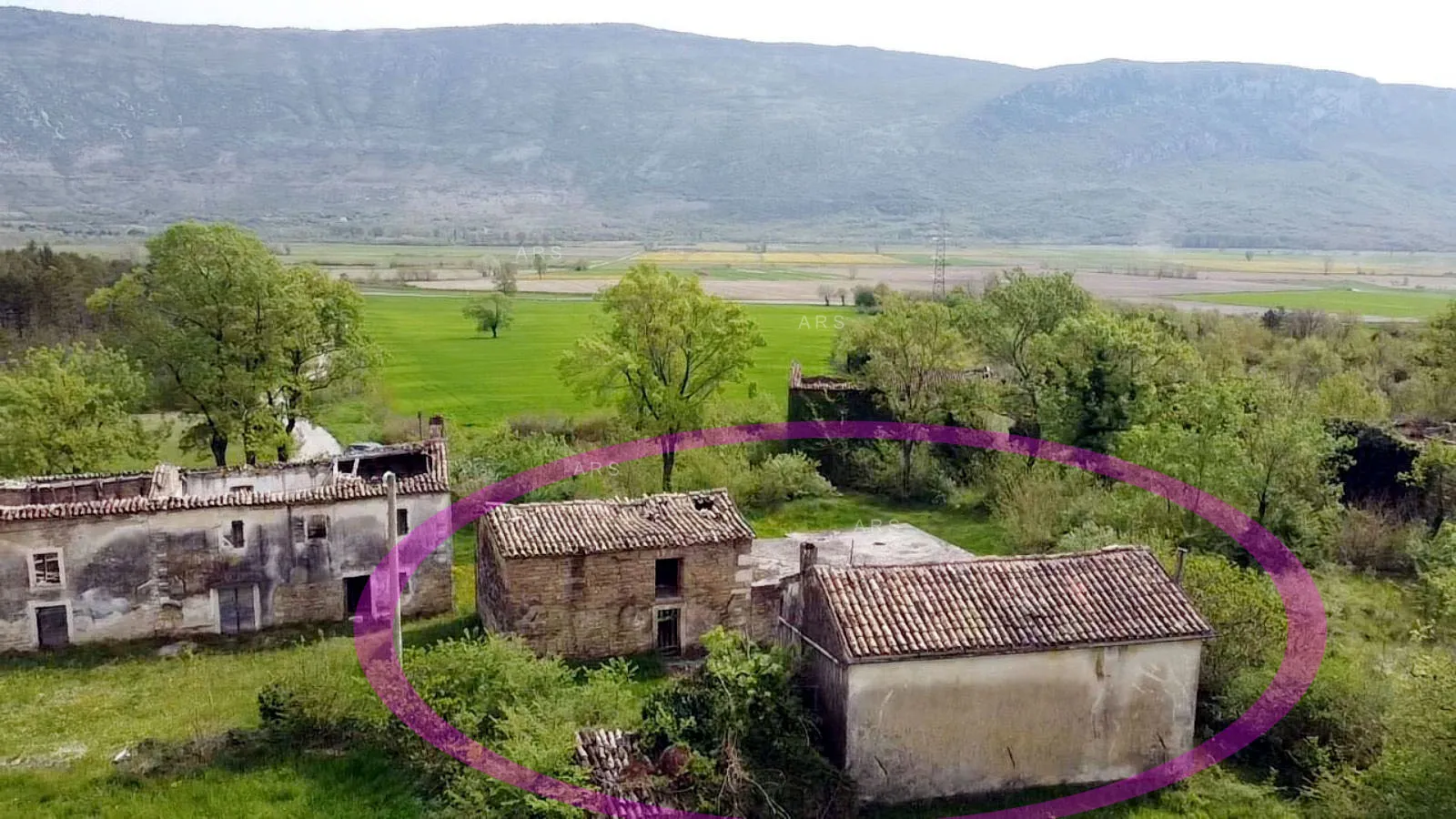 Istarska kamena kuća s pogledom na planine - Kršan, Kršan