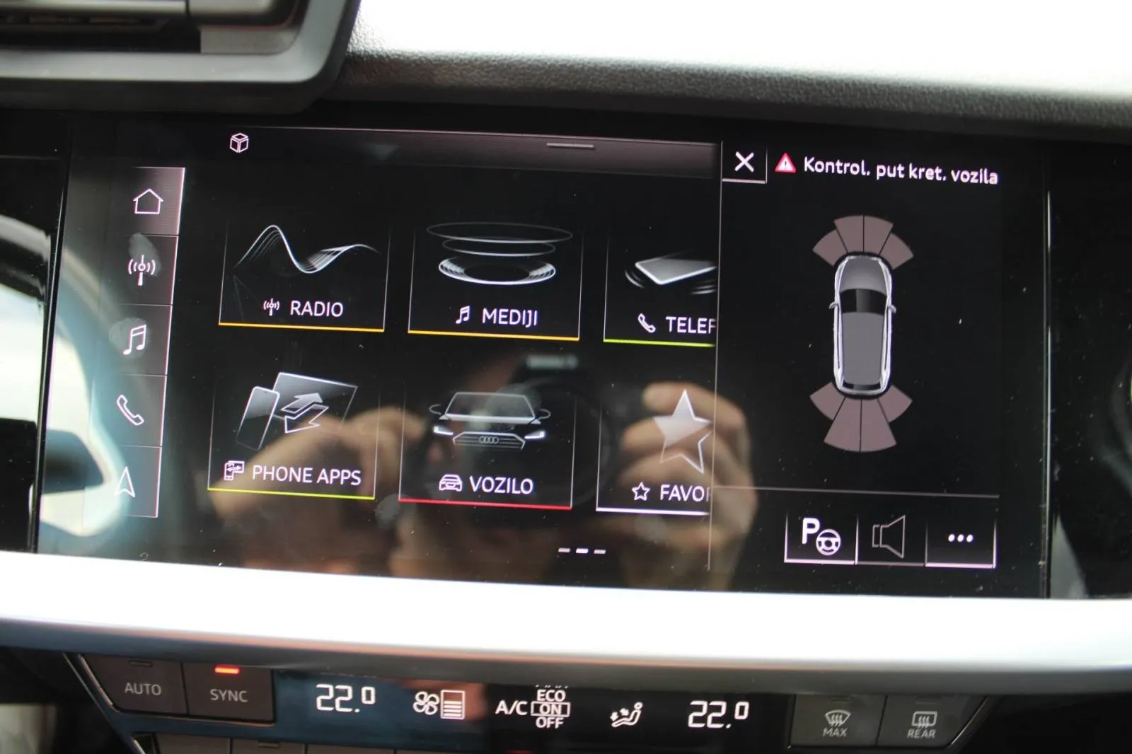 audi a3 45 tfsi e s-tronic s-line *virtual, led, navigacija* - slika 22