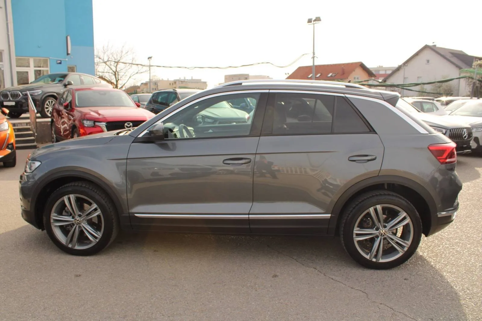 vw t-roc 2.0 tsi dsg 4motion sport *panorama,beats,kamera* - slika 8