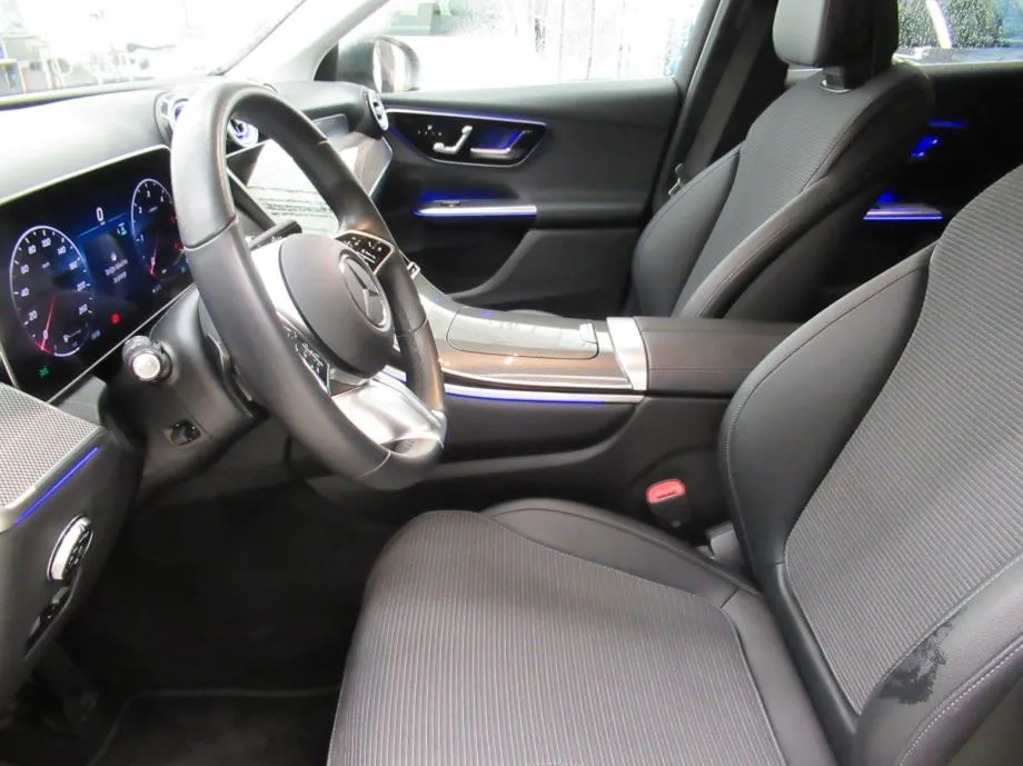 mercedes-benz glc 220 d 4matic avantgarde advanced plus - slika 17