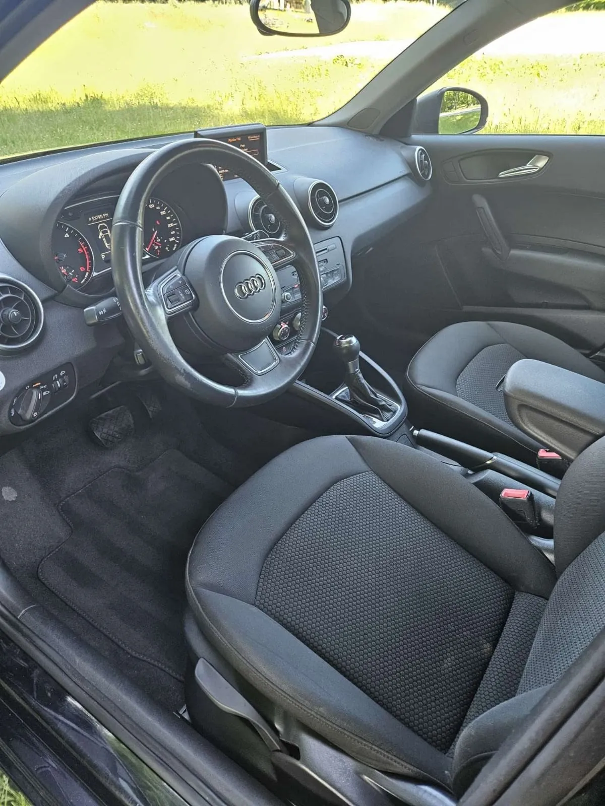 audi a1 1,6 tdi s-tronic - slika 10