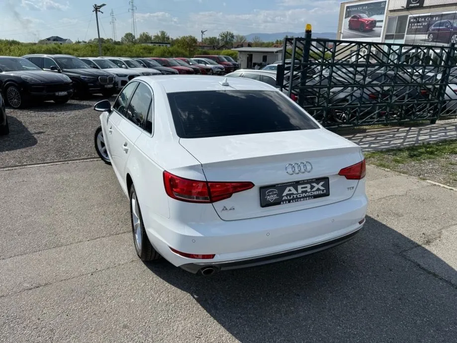 audi a4 2.0 tdi s-tronic sport °virtual°velika navi°sportska sjedala° - slika 10