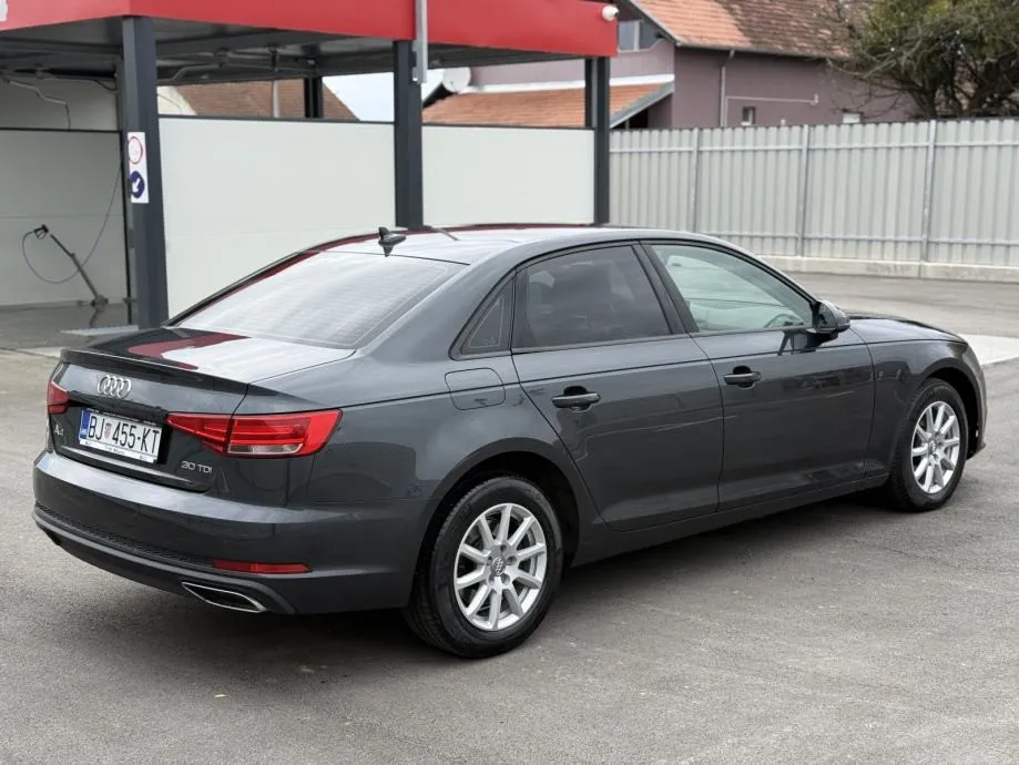 audi a4 30 tdi automatik - slika 5