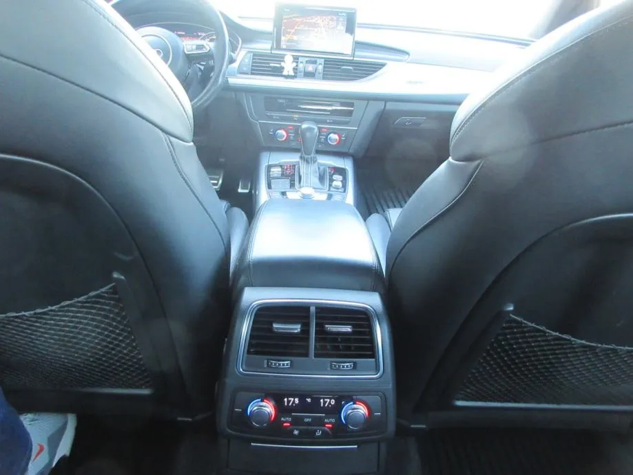 audi a6 3,0 tdi 272ks,automatik,3xs-line,quattro,ful oprema,top stanje - slika 17