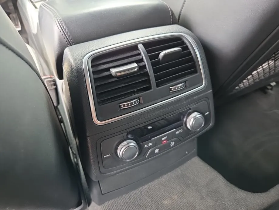 audi a6 avant 3,0 tdi quattro s-line *registrirano* - slika 15