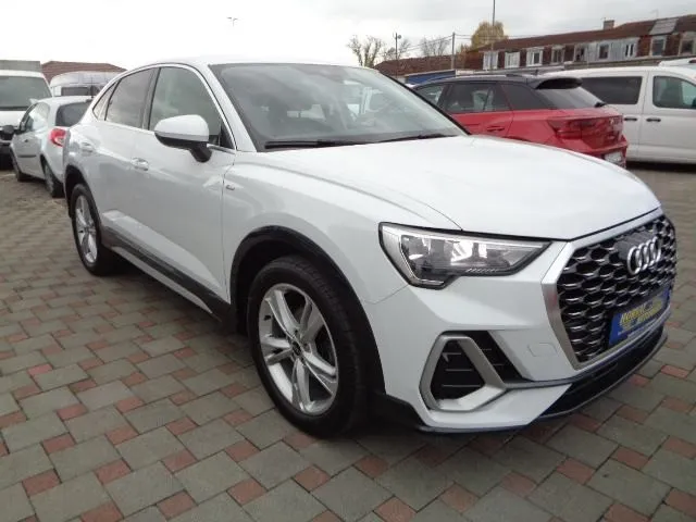 audi q3 sb 2,0 tdi aut sline/led/virt/grsj/laas/pdc/app/kuka/19''/... - slika 3