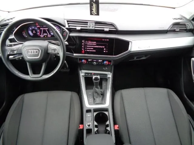 audi q3 sb 2,0 tdi aut sline/led/virt/grsj/laas/pdc/app/kuka/19''/... - slika 12