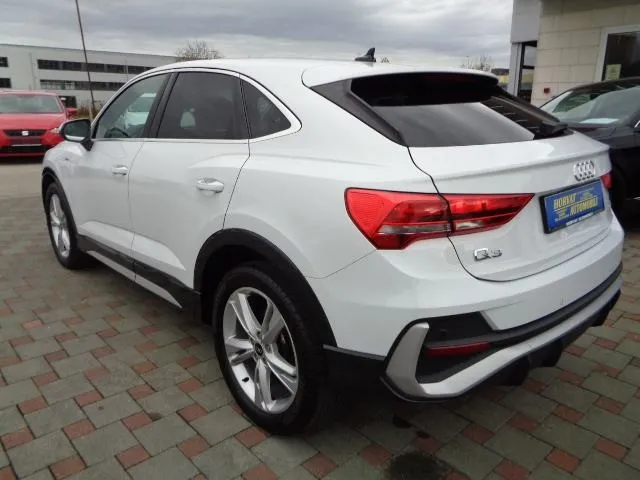 audi q3 sb 2,0 tdi aut sline/led/virt/grsj/laas/pdc/app/kuka/19''/... - slika 6